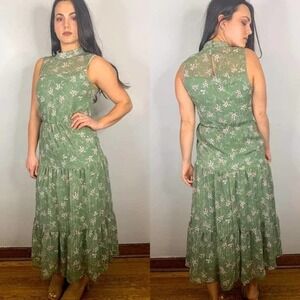 LUSH Sage Floral Metallic Peasant Sleeveless Tiered Dress Size M NWT